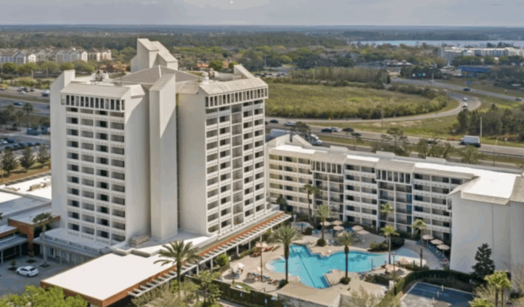 Holiday Inn Orlando booked with IHG points near Disney World